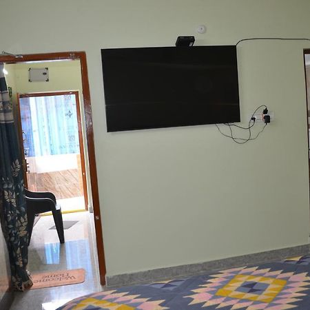 Manohars New Home Tirupati Extérieur photo