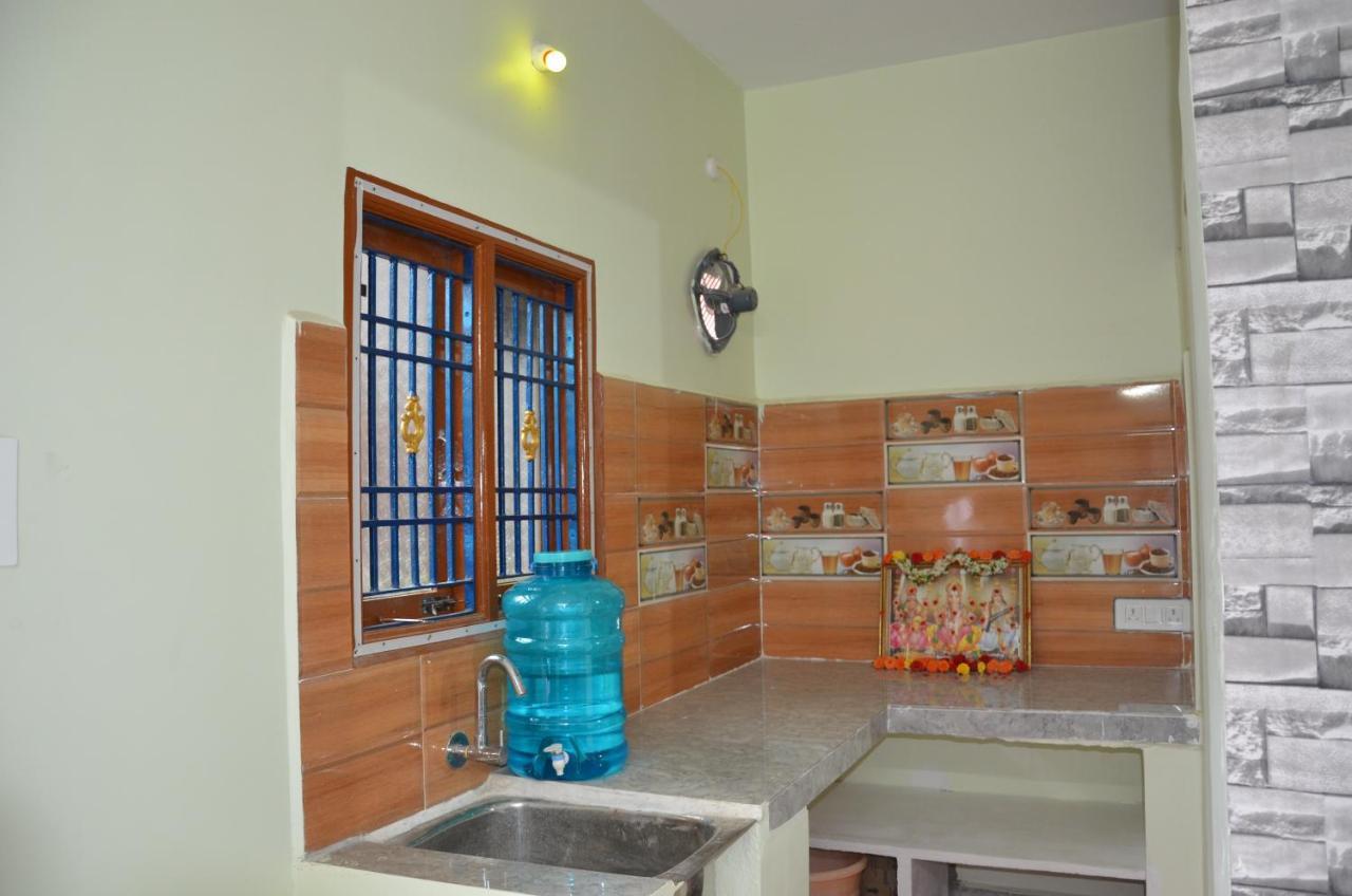 Manohars New Home Tirupati Extérieur photo