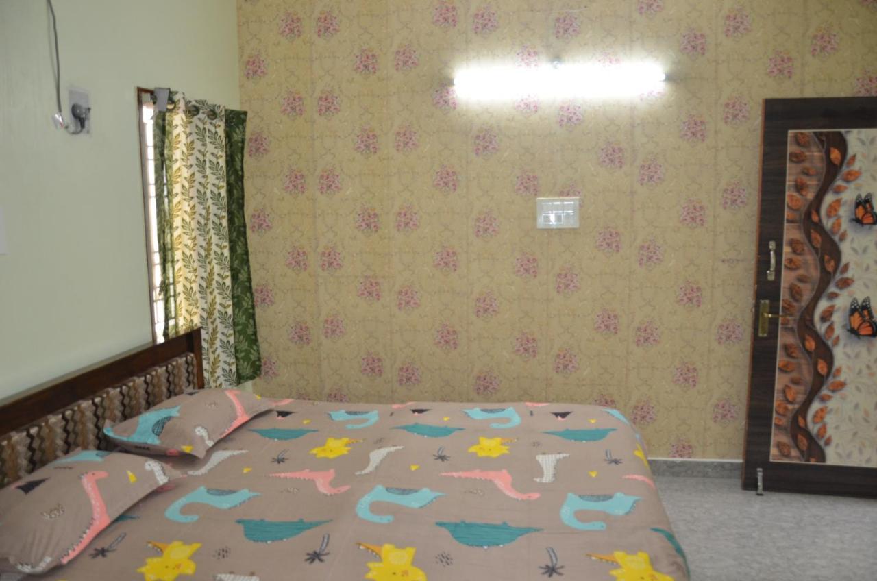 Manohars New Home Tirupati Extérieur photo